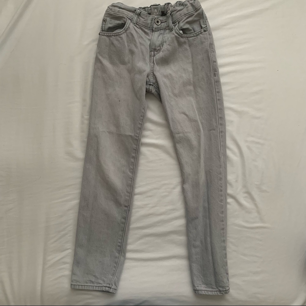 Boys gray denim jeans 🌿